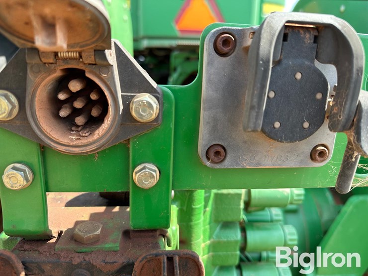 john-deere-9220-image-12