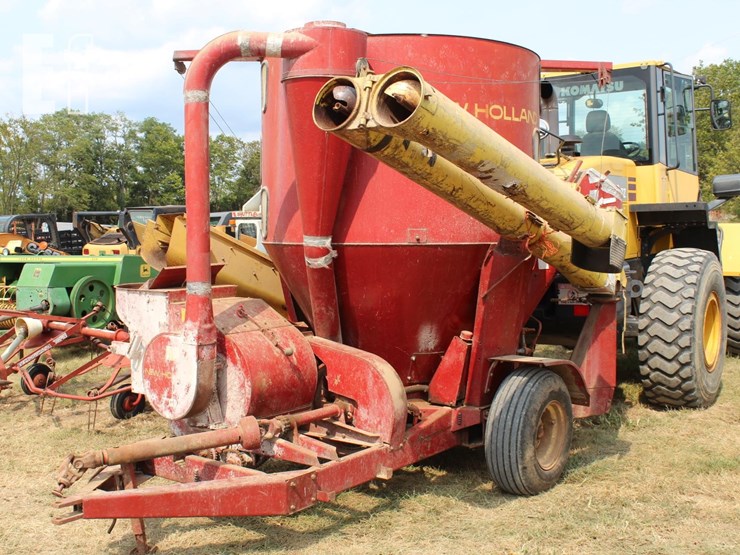 new-holland-357-image-1