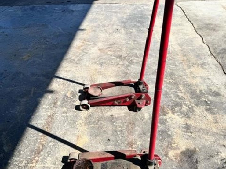 (2)-pro-series-hyd-floor-jacks-image-1
