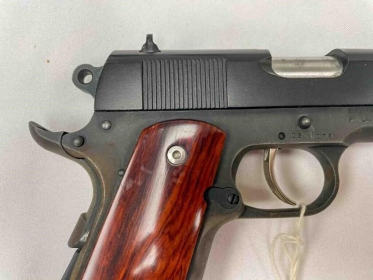 para-ordnance-45-acp-pistol-image-13