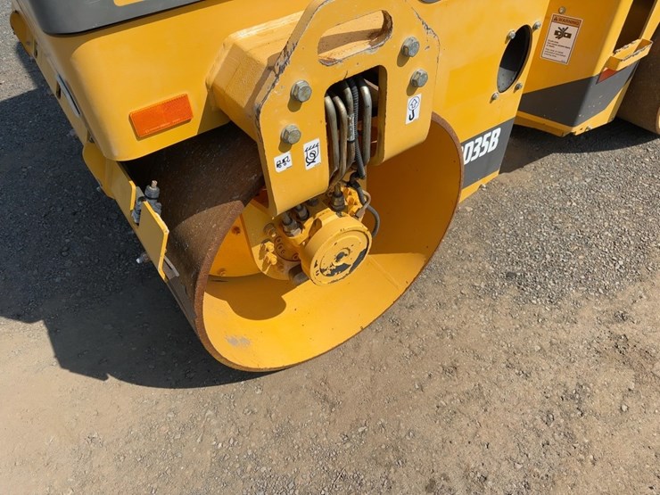 2020-volvo-dd35b-image-9