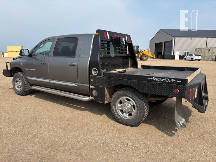 2006-dodge-ram-3500-image-2