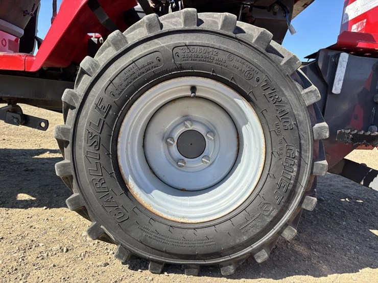 2017-massey-ferguson-gc1710-image-25