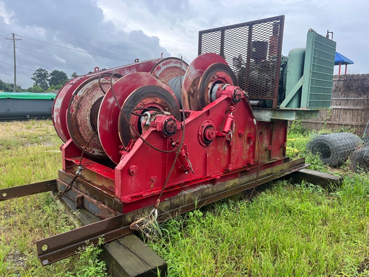 #201-•-smatco-44-double-drum-winch-image-1