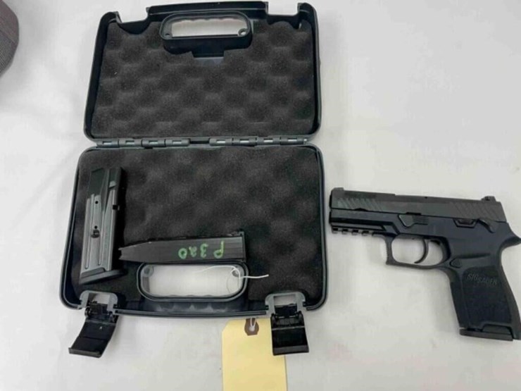 sig-sauer-9mm-pistol-image-1