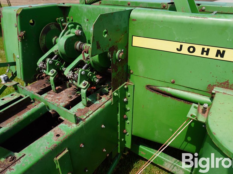 john-deere-336-image-20