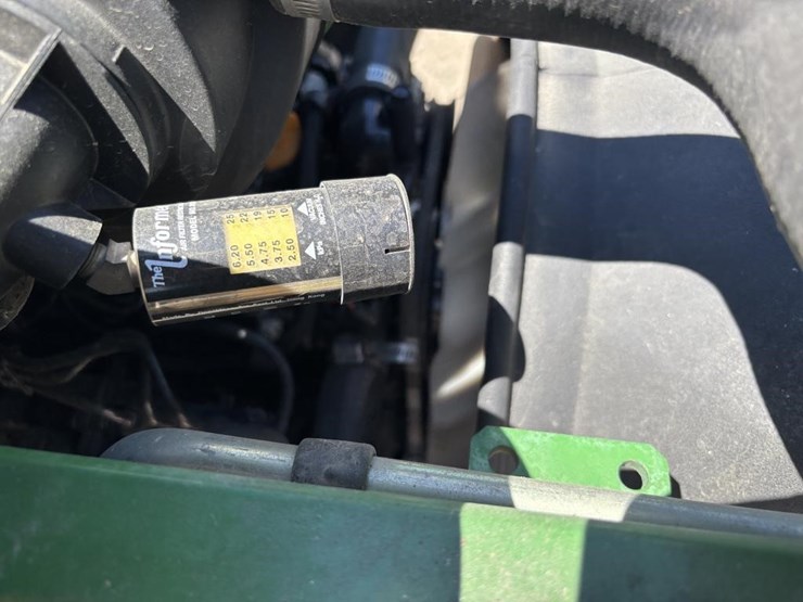 2007-john-deere-1445-image-30
