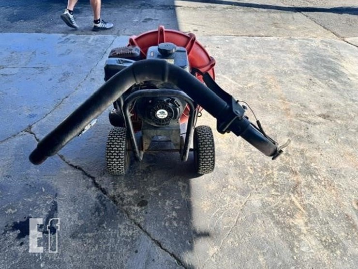 billy-goat-f901s-forced-air-blower-image-3