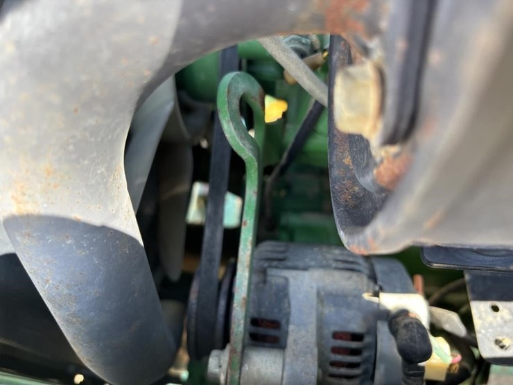 2008-john-deere-4005-image-42