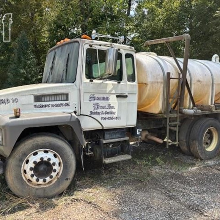 1997 MACK MIDLINER CS300