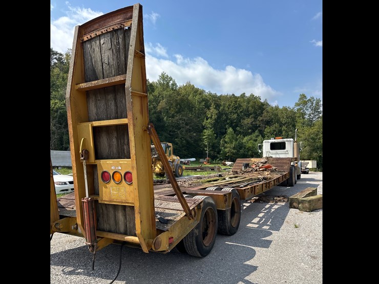 #86-•-45-ft-terra-tech-ttlb-30-2h-low-boy-trailer-with-hydraulic-ramps-image-5