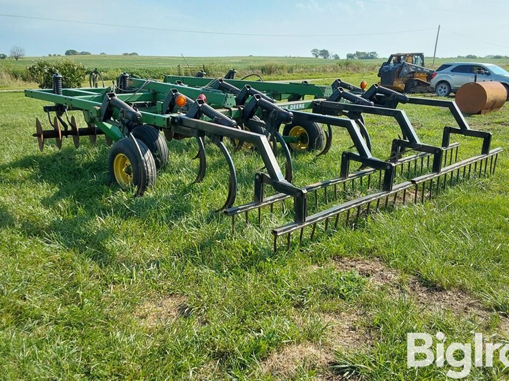 john-deere-714-image-7
