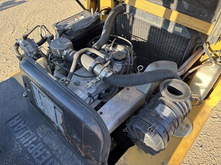 caterpillar-gc25-image-26
