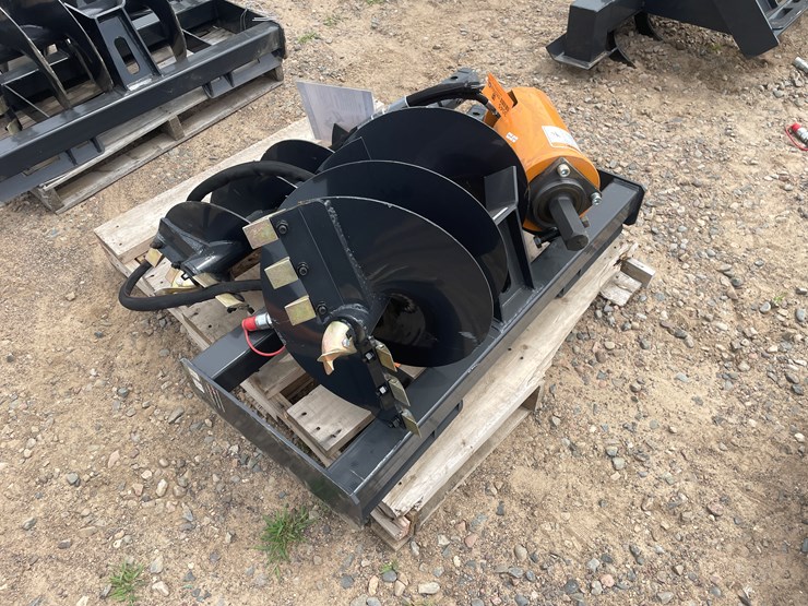 #3045-•-unused-2025-wolverine-skid-steer-auger-drive-and-bit-attachment-image-1