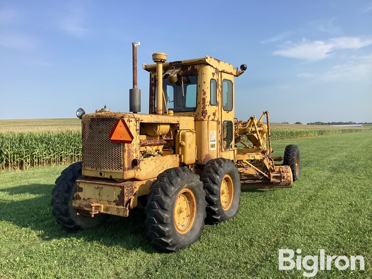 1973-caterpillar-12f-image-5