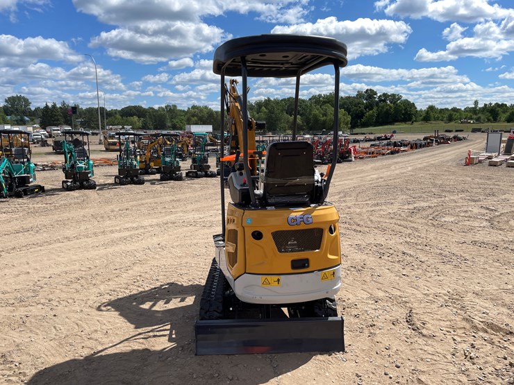 #9432-•-2025-unused-cfg-mini-excavator-image-3
