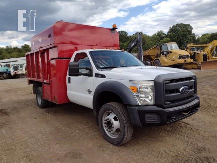 2012-ford-f550-image-26