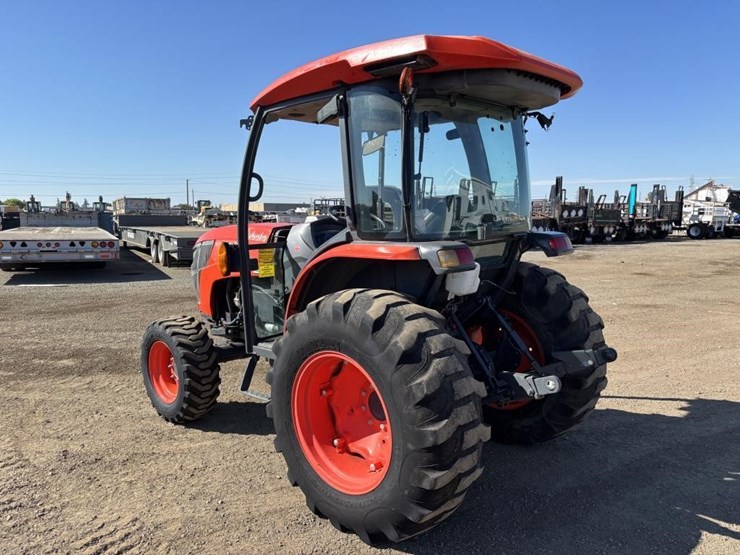 2019-kubota-mx5400-image-4