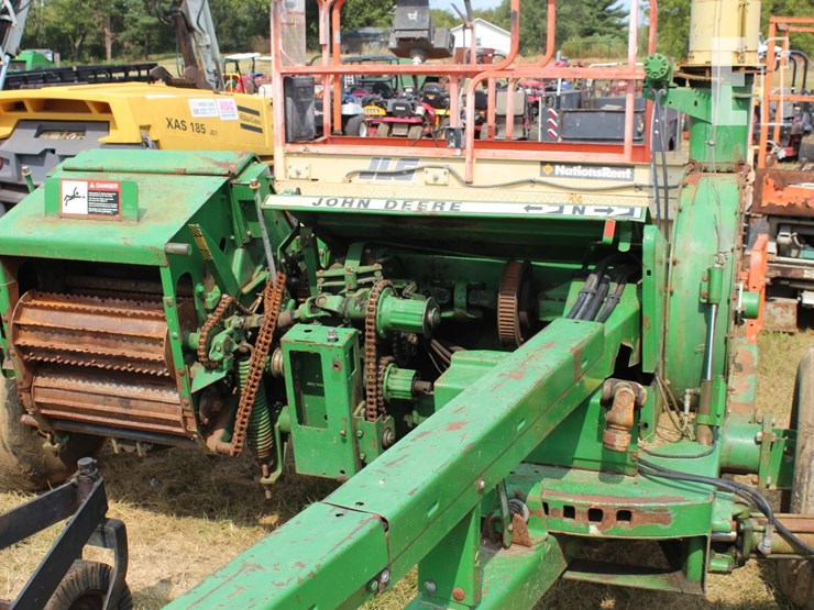john-deere-3970-image-2