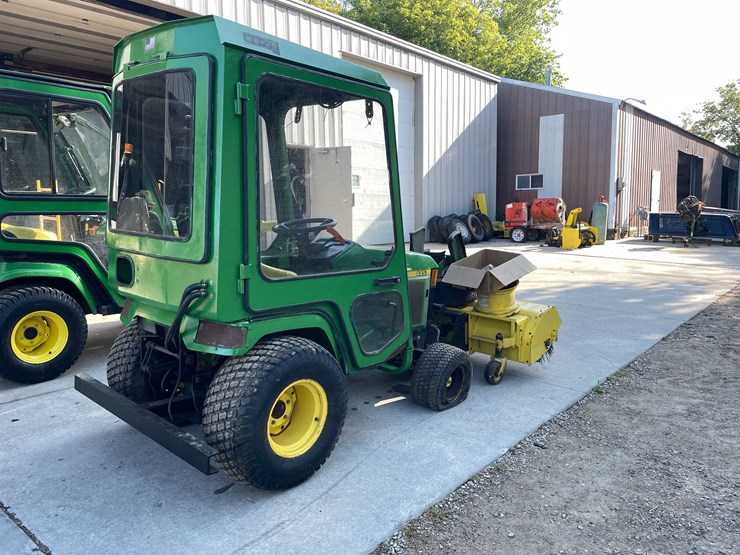 john-deere-445-image-5