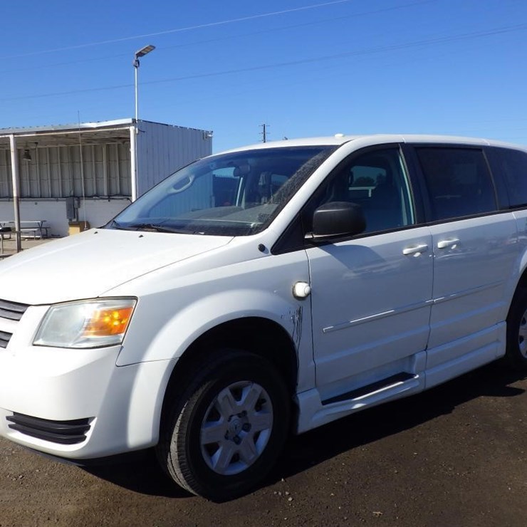 2010 DODGE GRAND CARAVAN
