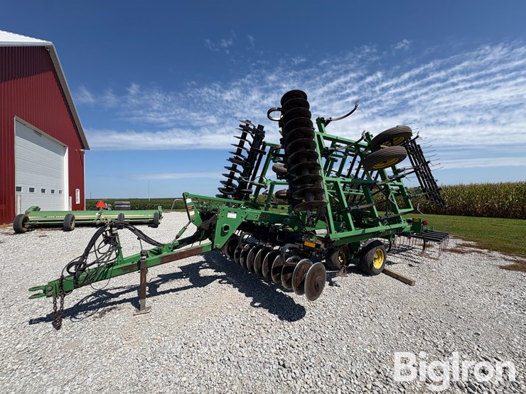john-deere-726-image-1
