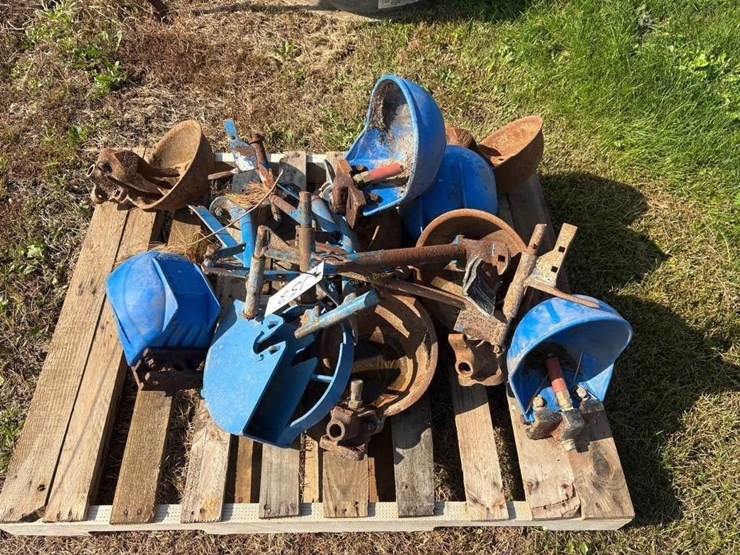 pallet-of-water-cups-image-4