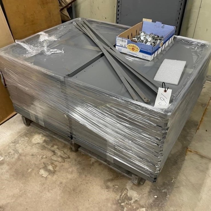 2' x 3' Metal Shelving