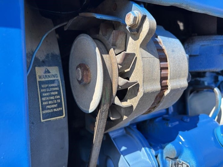 ford-2810-image-31