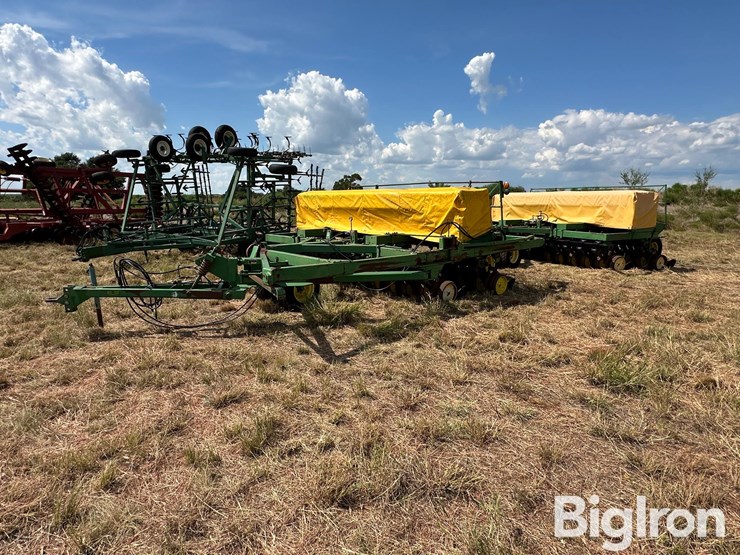 john-deere-750-image-10