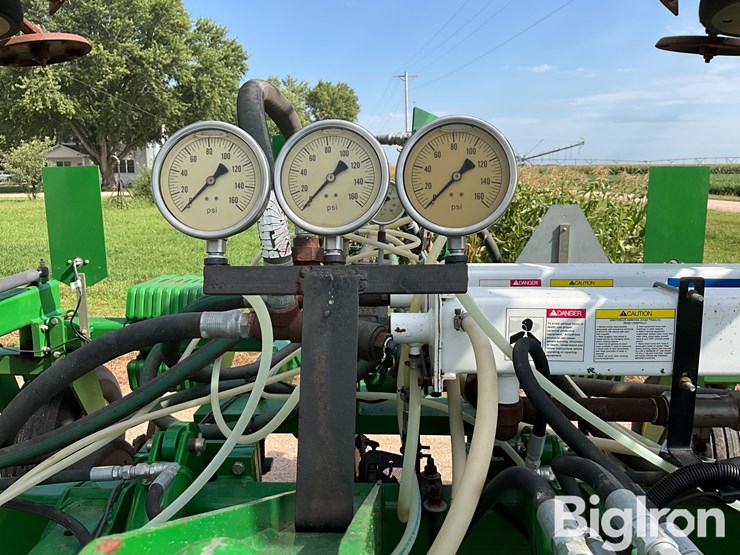 john-deere-15-image-19