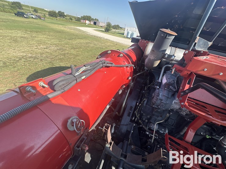 2016-case-ih-8240-image-11