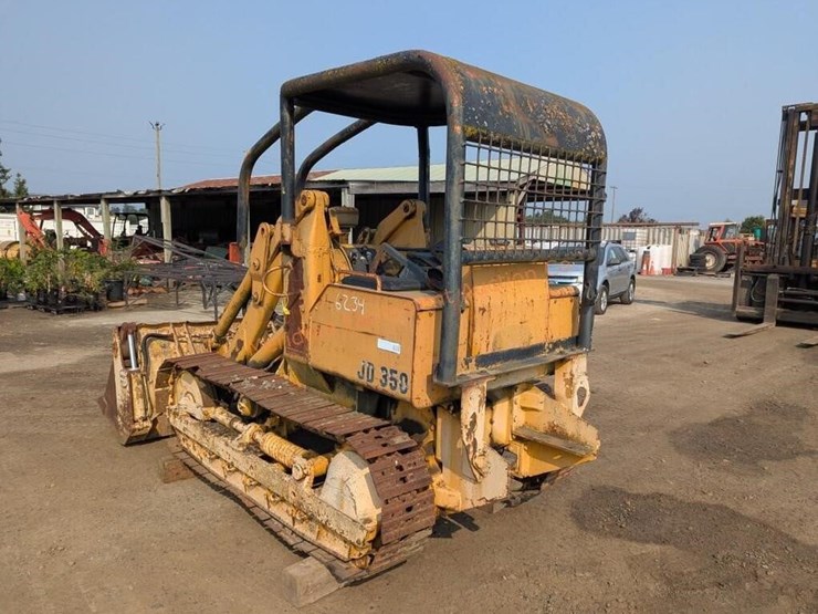 john-deere-350-image-22