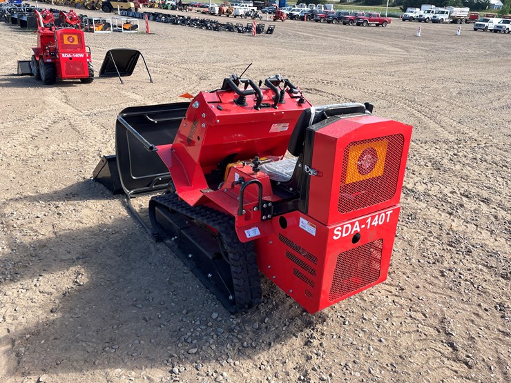 #9472-•-unused-2025-agt-crawler-loader-image-3