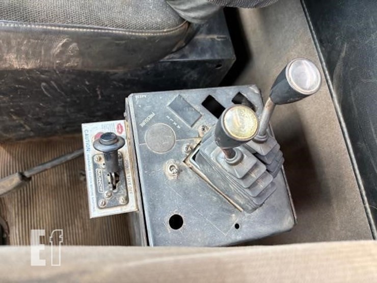 2006-kenworth-t800-image-17