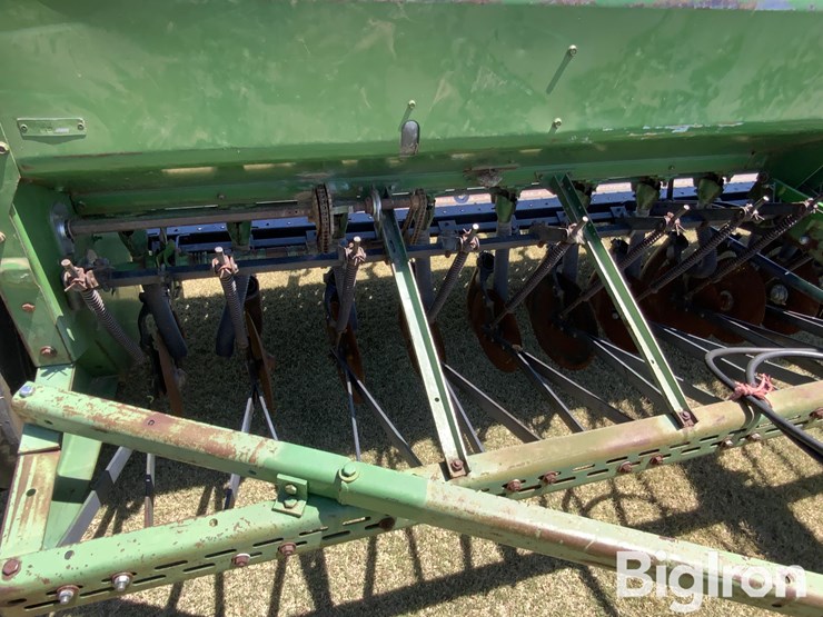 john-deere-8300-image-15