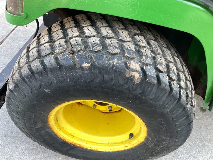 john-deere-445-image-17