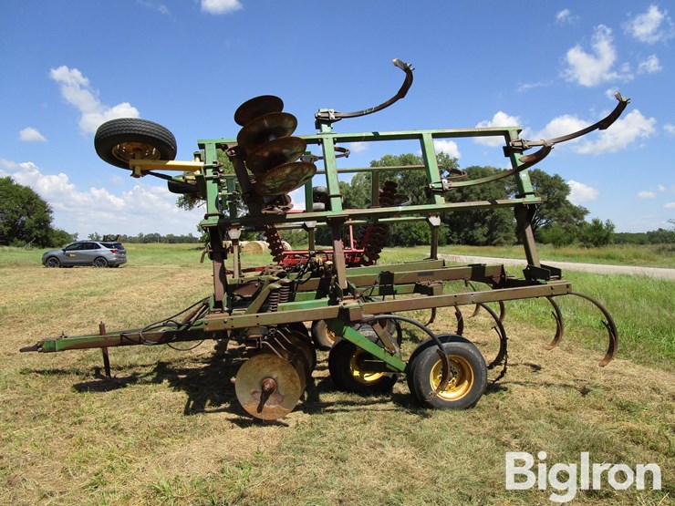 john-deere-712-image-8