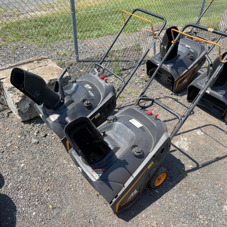 (2) MCCULLOGH MC621 SNOW THROWERS