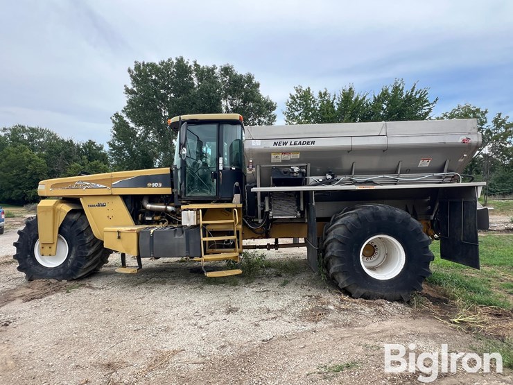ag-chem-terra-gator-8103-image-8
