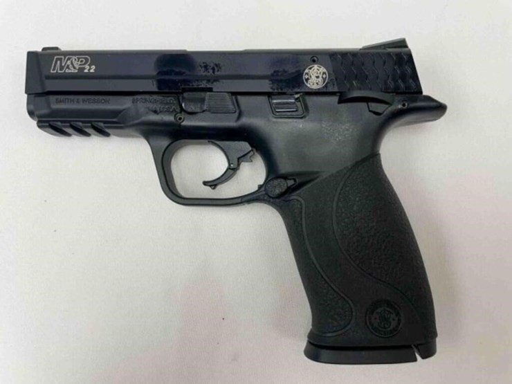 smith-&-wesson-22lr-pistol-image-1