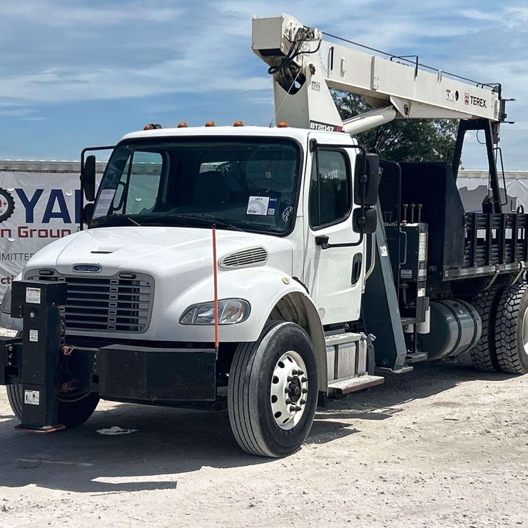 2015 TEREX BT2047