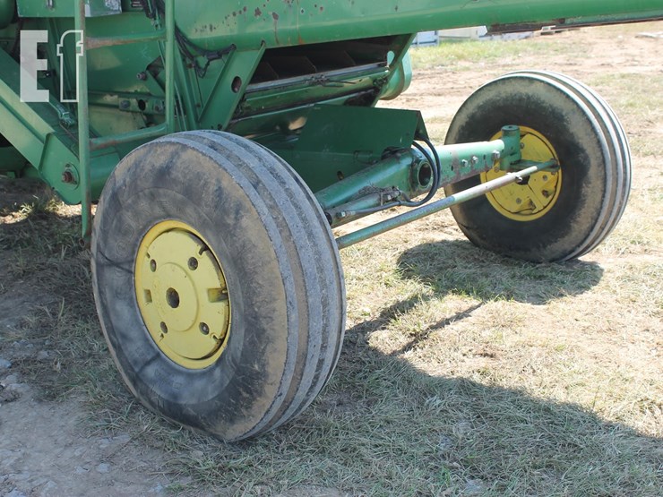 john-deere-4420-image-7