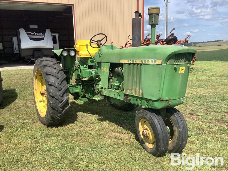 1966-john-deere-3020-image-3