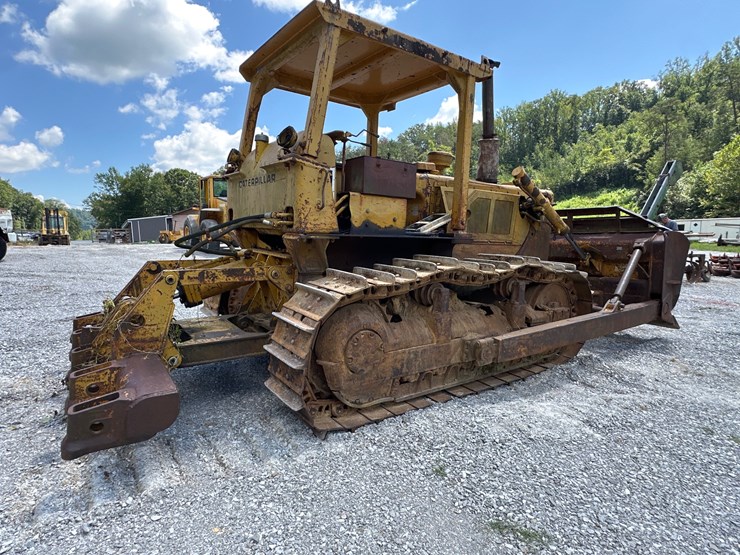 caterpillar-d6c-image-6