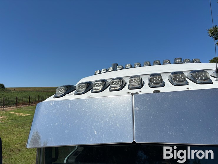 2007-kenworth-t600-image-17