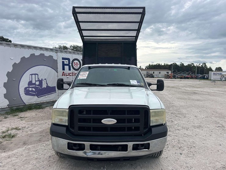 2006-ford-f350-image-34