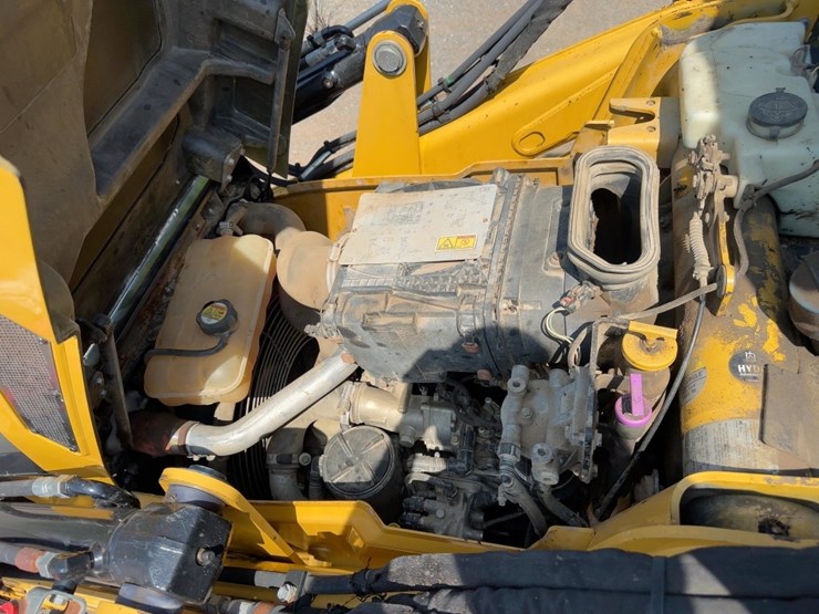 2013-caterpillar-420f-it-image-17