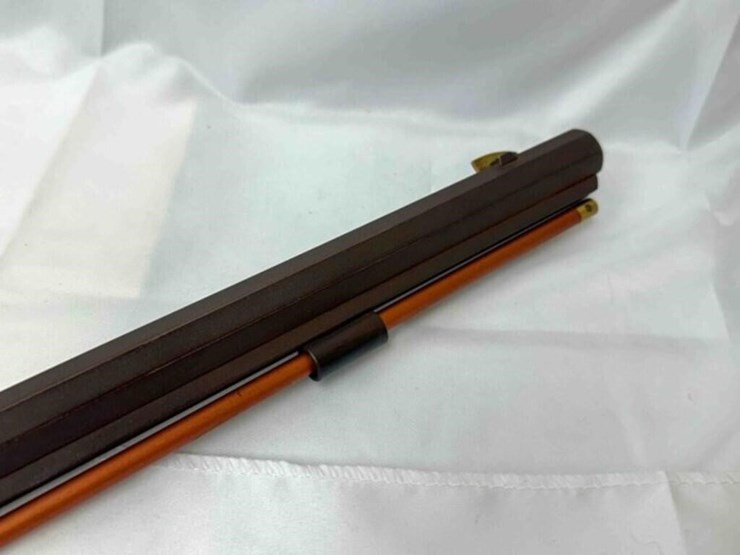 traditions-crockett-.32-cal-muzzleloader-image-10