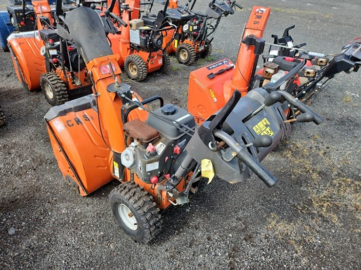 husqvarna-st327p-snow-blower-image-4